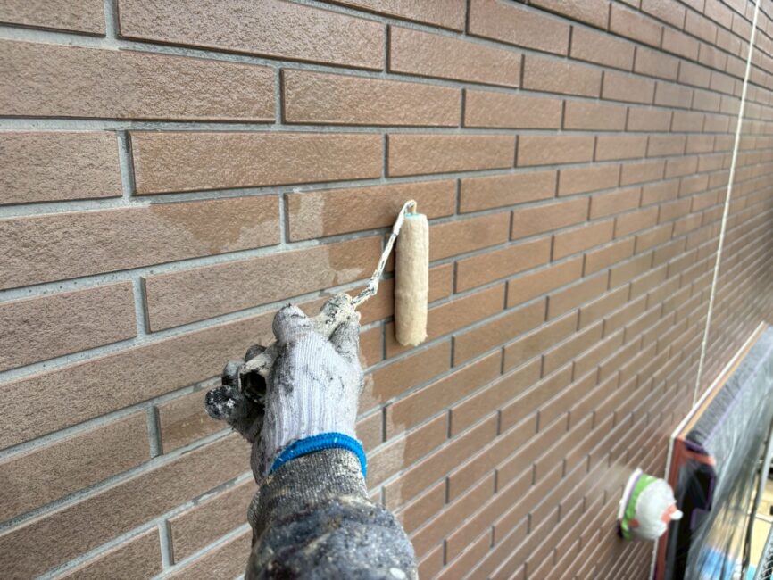 下塗り作業